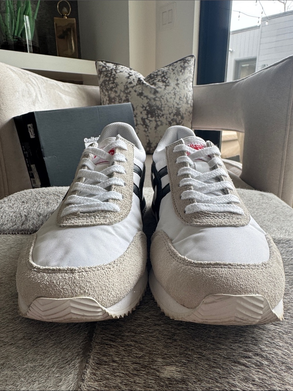 Onitsuka Tiger Sneakers in White, Black & Beige - Picture 5 of 7